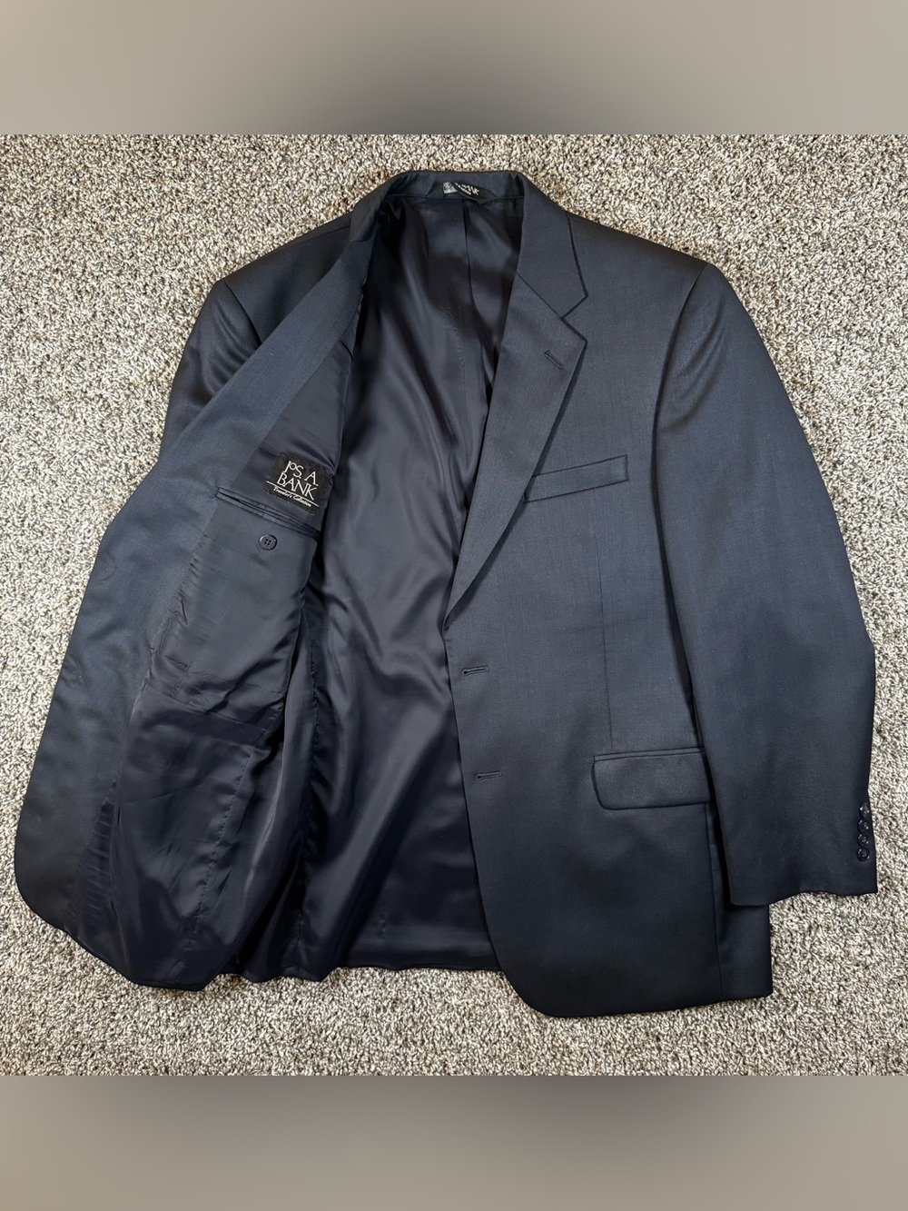 Jos A Bank Traveler “Gordon” Navy 42R Wool Blazer Suit Jacket